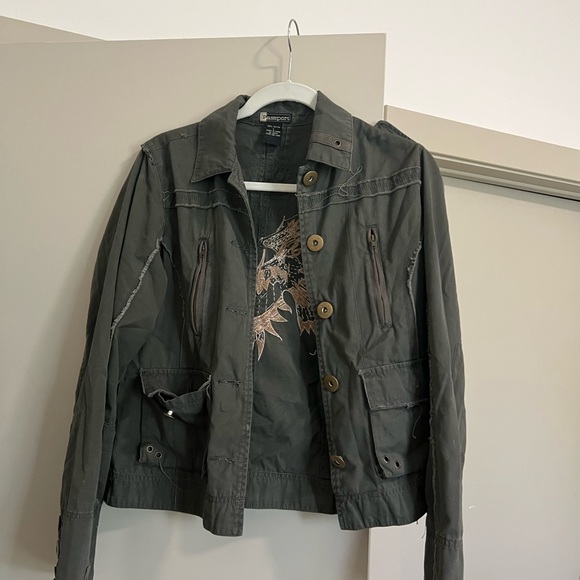 Jacket - Picture 1 of 3
